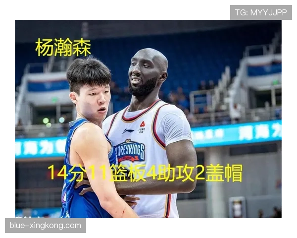 杨瀚森训练完直接去超市买十箱牛奶？