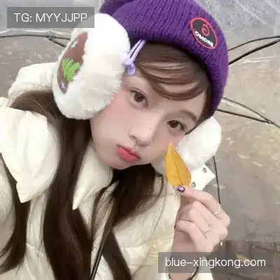 翁纳伶
